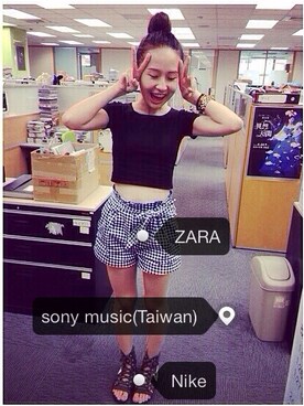 YL Chenさんのコーディネート