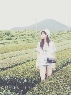 「CHANEL（シャネル）のアイテム（ハンドバッグ、ブラック系）」を使った、jungさん（レディース）の夏コーディネート