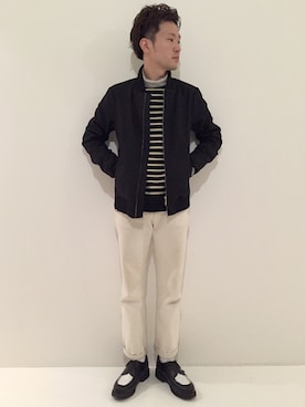 「ブラック×ホワイト」｜「アイテム（その他シューズ）」を使った、PYNPYNさん（メンズ・170cm）の秋コーディネート