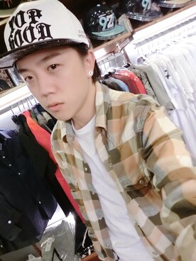 廖年さんのコーディネート