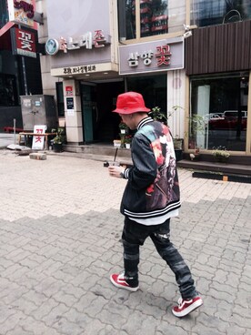 「old skool」｜「アイテム（帽子）」を使った、박철민さん（メンズ・170cm）の夏コーディネート