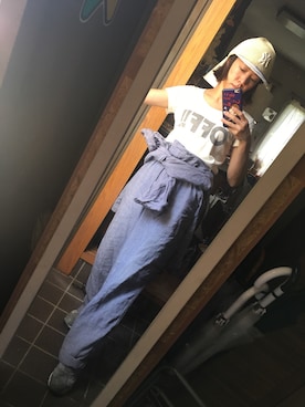 「YEAH RIGHT!!（イェーライト）のアイテム（帽子）」を使った、chokukoさん（レディース・159cm）の夏コーディネート