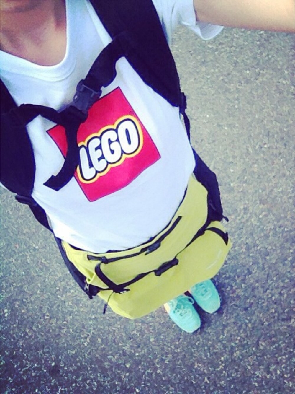 「山登りスタイル、LEGO、ナイキスニーカー、NIKE」｜「NIKEのアイテム（スニーカー、グリーン系）」を使った、きょん ( Kyon )さん（レディース・154cm）の夏コーディネートの1枚目の写真