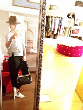 「LANVIN（ランバン）のアイテム（バッグ）」を使った、Julieさん（レディース・165cm）の秋コーディネート