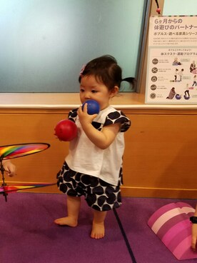 「sense of wonder（センスオブワンダー）のアイテム（パンツ）」を使った、Mari Murataさん（キッズ・80cm）の夏コーディネート