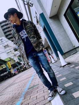 「DOWBL（ダブル）のアイテム（パンツ）」を使った、HirokiYudaさん（メンズ・173cm）の秋コーディネート