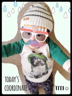 「ボーダーニット」｜「アイテム（スウェット）」を使った、titi☺︎さん（キッズ・70cm）の冬コーディネート