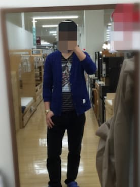 「DOWBL（ダブル）のアイテム（カーディガン/ボレロ）」を使った、えぼさん（メンズ・172cm）の秋コーディネート