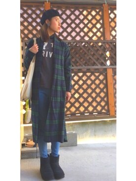「アイテム（ステンカラーコート）」を使った、は〜ちゃんさん（レディース・162cm・10代）の冬コーディネート
