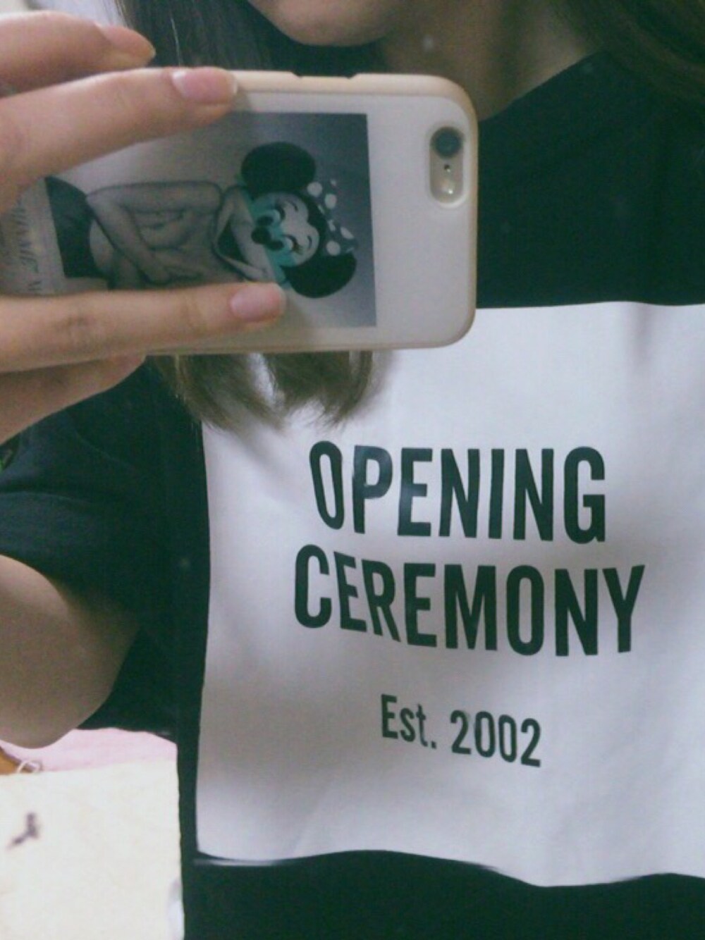 「OPENING CEREMONYのアイテム（Tシャツ/カットソー、ブラック系）」を使った、sakura.さん（レディース・156cm）の冬コーディネートの1枚目の写真