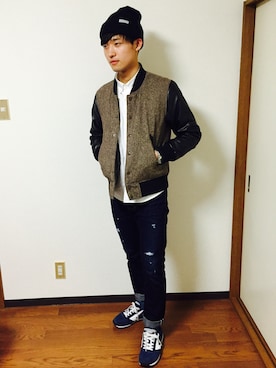 「アイテム（スタジャン、ブラウン系）」を使った、ともまりさん（メンズ・175cm）の春コーディネート