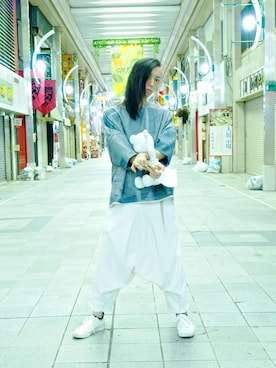 「hatra（ハトラ）のアイテム（Tシャツ/カットソー）」を使った、フロノウェア／fro・nowhereさん（メンズ・175cm）の夏コーディネート
