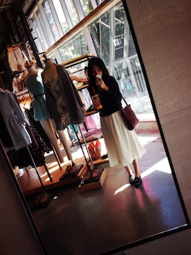 「STUART WEITZMAN（スチュアートワイツマン）のアイテム（その他シューズ）」を使った、Abby Wuさん（レディース・157cm）の夏コーディネート