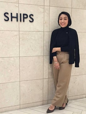 「アイテム（パンプス、イエロー系）」を使った、川崎さん（レディース・154cm）の秋コーディネート