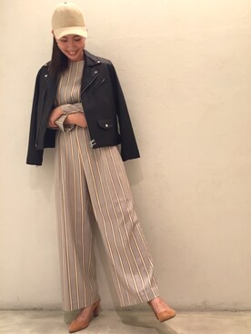 「NEWERA」｜「アイテム（ライダースジャケット）」を使った、Ayano Fujitaさん（レディース・165cm）の秋コーディネート