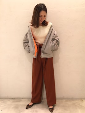 「BEAUTY&YOUTH UNITED ARROWS（ビューティーアンドユースユナイテッドアローズ）のアイテム（Tシャツ/カットソー、ホワイト系）」を使った、Ayano Fujitaさん（レディース・165cm）の秋コーディネート