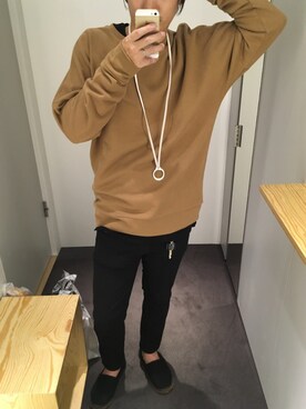 「COS（コス）のアイテム（スウェット）」を使った、きつね顔さん（メンズ・173cm）の秋コーディネート