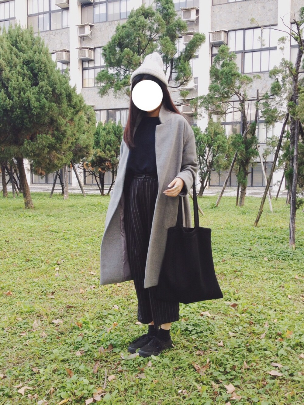 「black、gray、stripe、starmimi、VANS、ZARA、real coco、korea」｜「ZARAのアイテム（その他トップス、ブルー系）」を使った、WeiHsuanさん（レディース・162cm）の冬コーディネートの1枚目の写真
