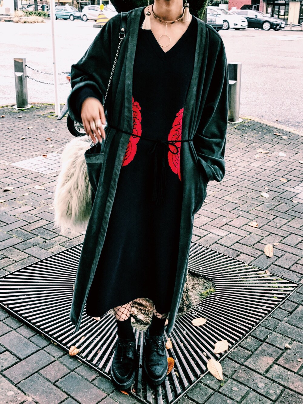 「シンプル、オトナ女子、ディーゼル、Diesel、g.v.g.v.、TOGA、TOGA PULLA、HELK」｜「G.V.G.V.の‘NAMI’JACQUARD JUMPER DRESS（ワンピース、グレー系）」を使った、弓さん（レディース・163cm）の秋コーディネートの1枚目の写真