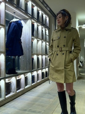 「AIGLE（エーグル）のアイテム（トレンチコート）」を使った、kazuさん（レディース・158cm）の春コーディネート