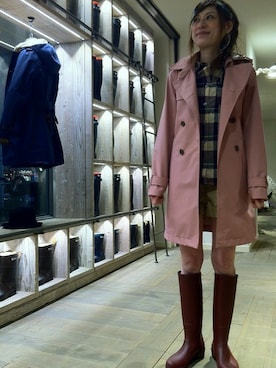 「AIGLE（エーグル）のアイテム（トレンチコート）」を使った、kazuさん（レディース・158cm）の春コーディネート