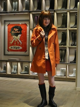 「AIGLE（エーグル）のアイテム（トレンチコート）」を使った、kazuさん（レディース・158cm）の春コーディネート