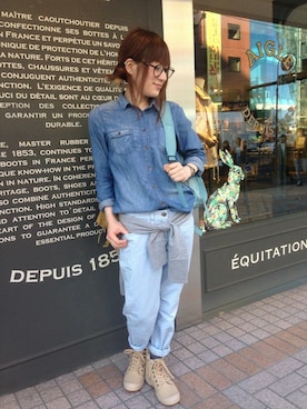 「AIGLE（エーグル）のアイテム（メッセンジャーバッグ）」を使った、kazuさん（レディース・158cm）の春コーディネート