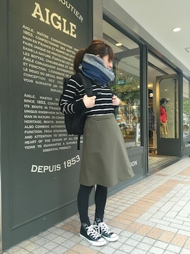 「ボーダーニット」｜「アイテム（スニーカー）」を使った、kazuさん（レディース・158cm）の秋コーディネート