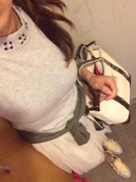 「ノースリーブニット」｜「アイテム（ブルゾン）」を使った、sayaさん（レディース・166cm）の秋コーディネート