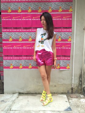 Flavia Whiteさんのコーディネート