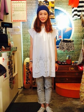 「ストライプパンツ」｜「アイテム（シャツワンピース）」を使った、YOSHIHARUさん（レディース・168cm）の春コーディネート