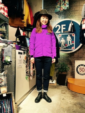 「WILD THINGS（ワイルドシングス）のアイテム（マウンテンパーカー）」を使った、YOSHIHARUさん（レディース・168cm）の春コーディネート