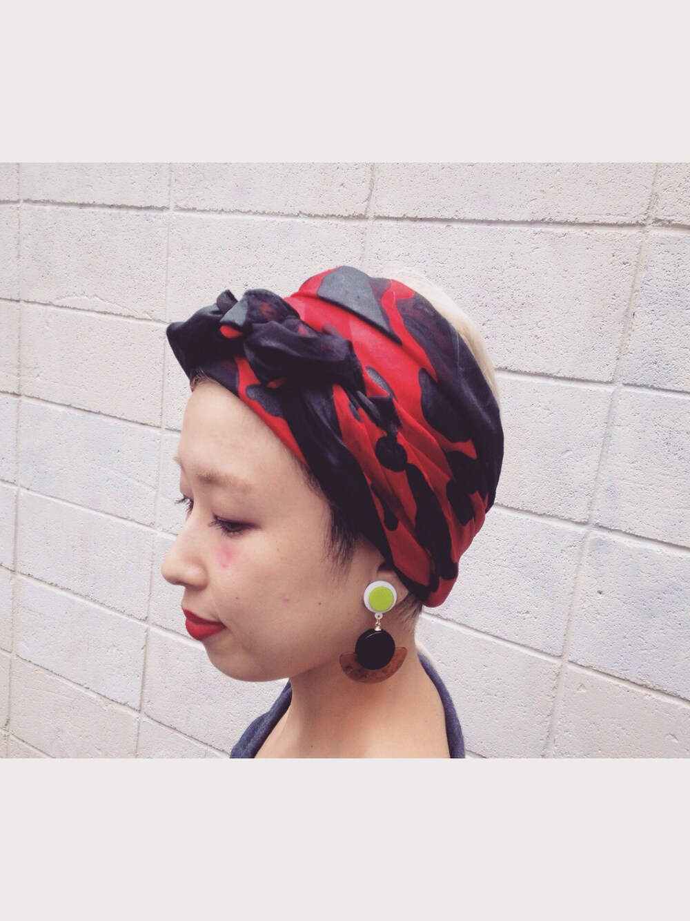 「vintage」｜「Tokyo lampoonのアイテム（その他ヘアアクセサリー、レッド系）」を使った、KAHOさん（レディース・155cm）の夏コーディネートの1枚目の写真