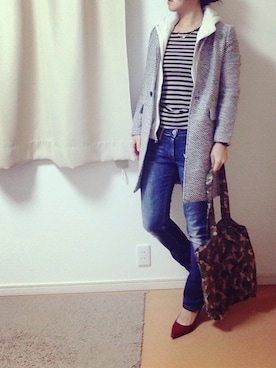 「赤い靴」｜「アイテム（チェスターコート）」を使った、ぴったんさん（レディース・160cm）の冬コーディネート