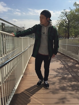 「shirts」｜ᛚᛁᛚᛚᛖ ᛒᛖᚱᛋᛖᚱᚴᚱさん（メンズ・165cm）の冬コーディネート