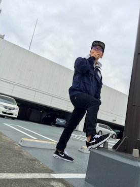 「blue」｜「アイテム（ナイロンジャケット）」を使った、ᛚᛁᛚᛚᛖ ᛒᛖᚱᛋᛖᚱᚴᚱさん（メンズ・165cm）の春コーディネート