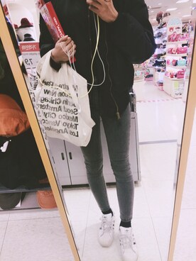 「Alpha Industries（アルファインダストリーズ）のアイテム（その他アウター）」を使った、Xo.xo_Mariさん（レディース・170cm）の春コーディネート