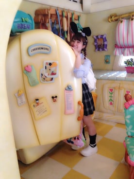 「制服ディズニー」｜「アイテム（その他）」を使った、m o e○▲□さん（レディース・161cm）の春コーディネート