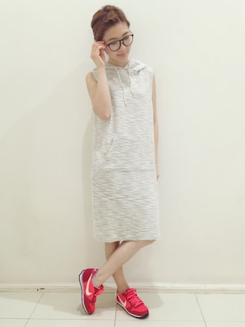 「NIKEスニーカー」｜山田ゆかさん（レディース・160cm）の春コーディネート