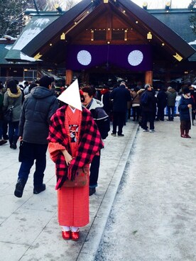 「アイテム（水着/着物・浴衣、レッド系）」を使った、JURIYさん（レディース・156cm）の冬コーディネート