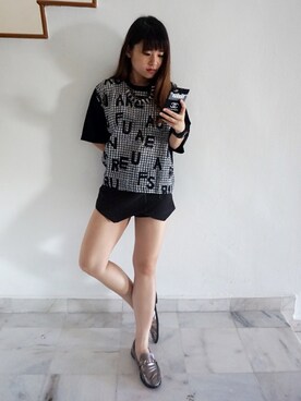 Theresa Mau さんのコーディネート