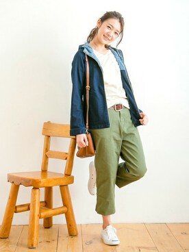 「ストレートパンツ」｜「アイテム（マウンテンパーカー）」を使った、KRIFF MAYERさん（レディース・168cm）の春コーディネート