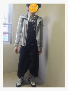 「ナイキスニーカー」｜「アイテム（サロペット/オーバーオール）」を使った、TATOOyaさん（メンズ・174cm）の春コーディネート