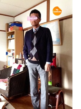 「アイテム（スーツパンツ）」を使った、ひげの伯父さんさんの春コーディネート