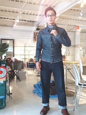 「Levi's」｜「アイテム（デニムジャケット）」を使った、Leeさん（メンズ・174cm）の春コーディネート
