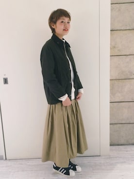 「GRANDMA MAMA DAUGHTER（グランマママドーター）のアイテム」を使った、ヤマシタ アヤネさん（レディース・169cm）の秋コーディネート