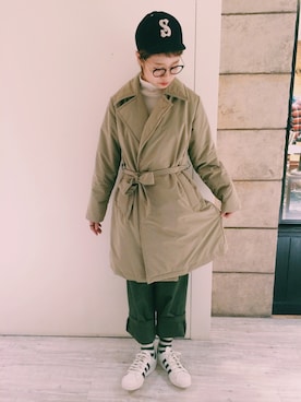 「OLIVER PEOPLES」｜「アイテム（その他）」を使った、ヤマシタ アヤネさん（レディース・169cm）の秋コーディネート