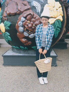 「アイテム（バングル/リストバンド）」を使った、ヤマシタ アヤネさん（レディース・169cm・20代）の秋コーディネート