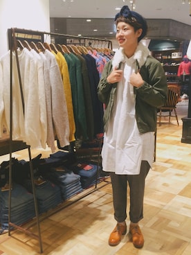 「MOTO（モト）のアイテム」を使った、ヤマシタ アヤネさん（レディース・169cm）の秋コーディネート