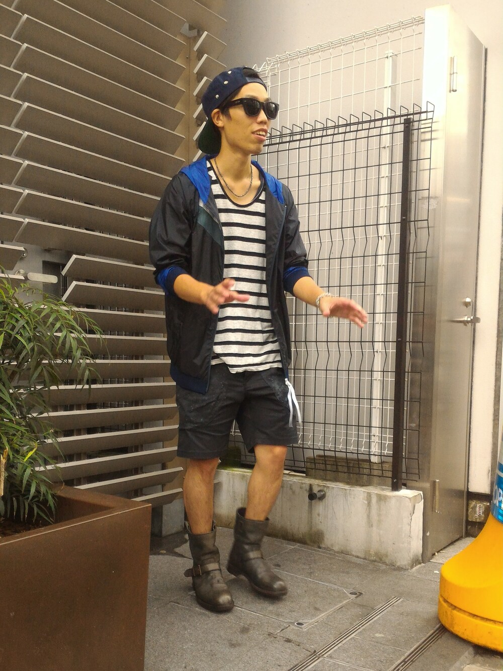 「台風、ショーツ、ARMED、MofM(manofmoods)、undecorated MAN、nil admirari」｜「ARMEDのアイテム（帽子、ブルー系）」を使った、RyoTさん（メンズ・173cm）の秋コーディネートの1枚目の写真